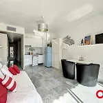 Tranquille Avec Piscine Et Wifi A - Fr-1-647-37 *