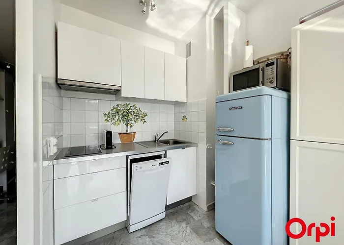 Tranquille Avec Piscine Et Wifi A - Fr-1-647-37 Menton